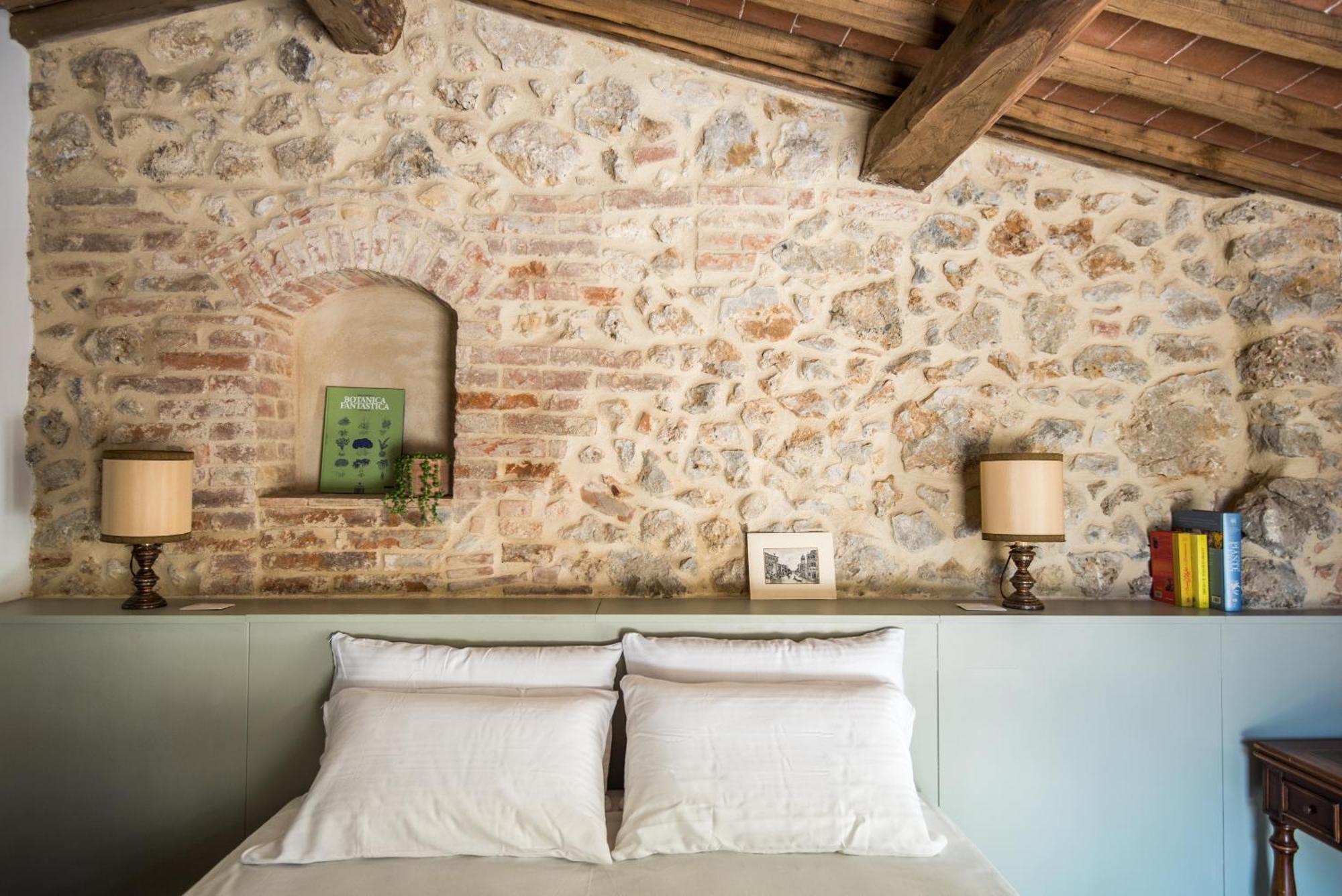 Agriturismo Casalino18 Tognazza Екстер'єр фото